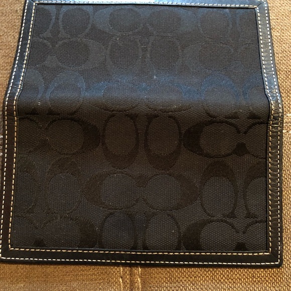 Authentic Coach Wallet - Picture 6 of 6